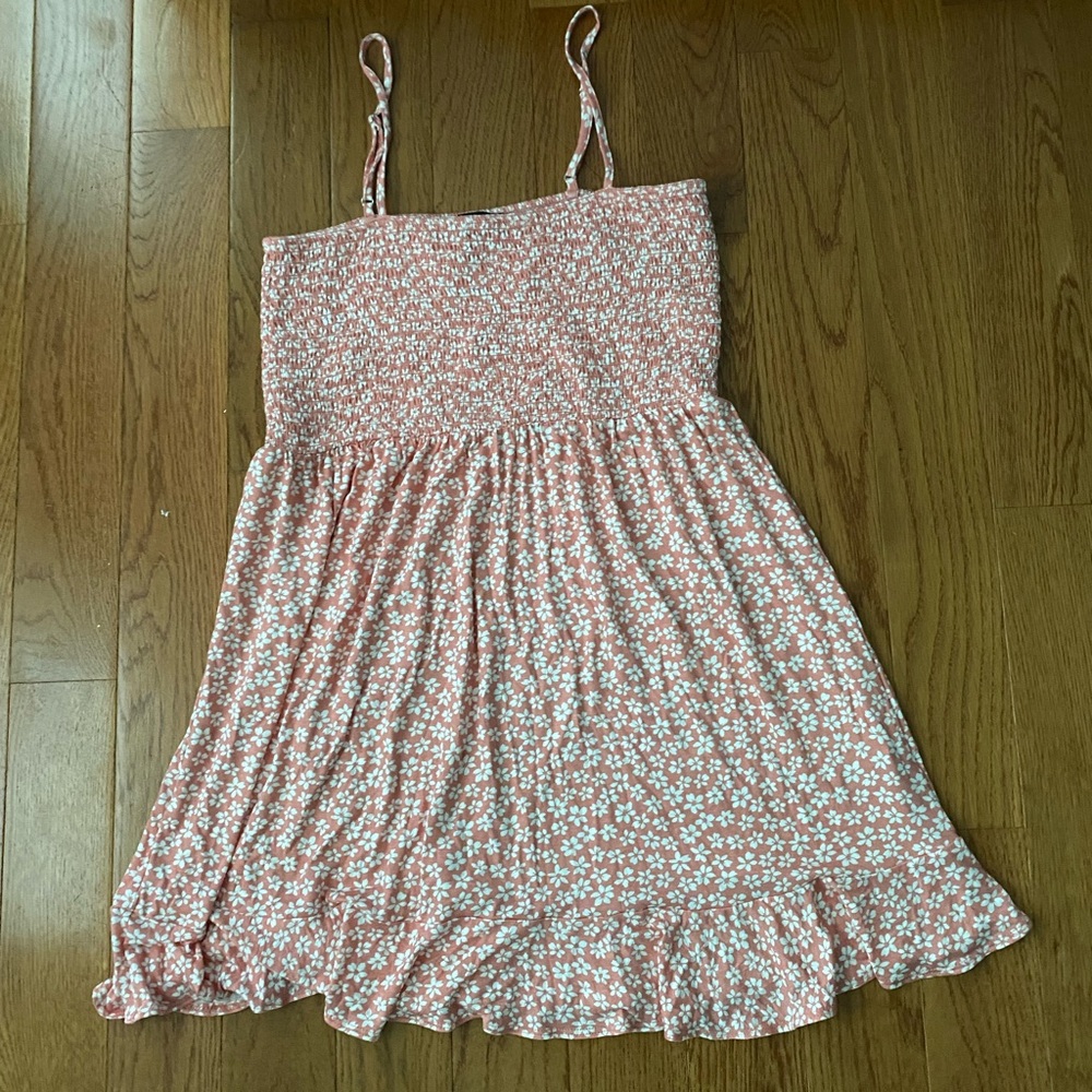 Flowery pink dress